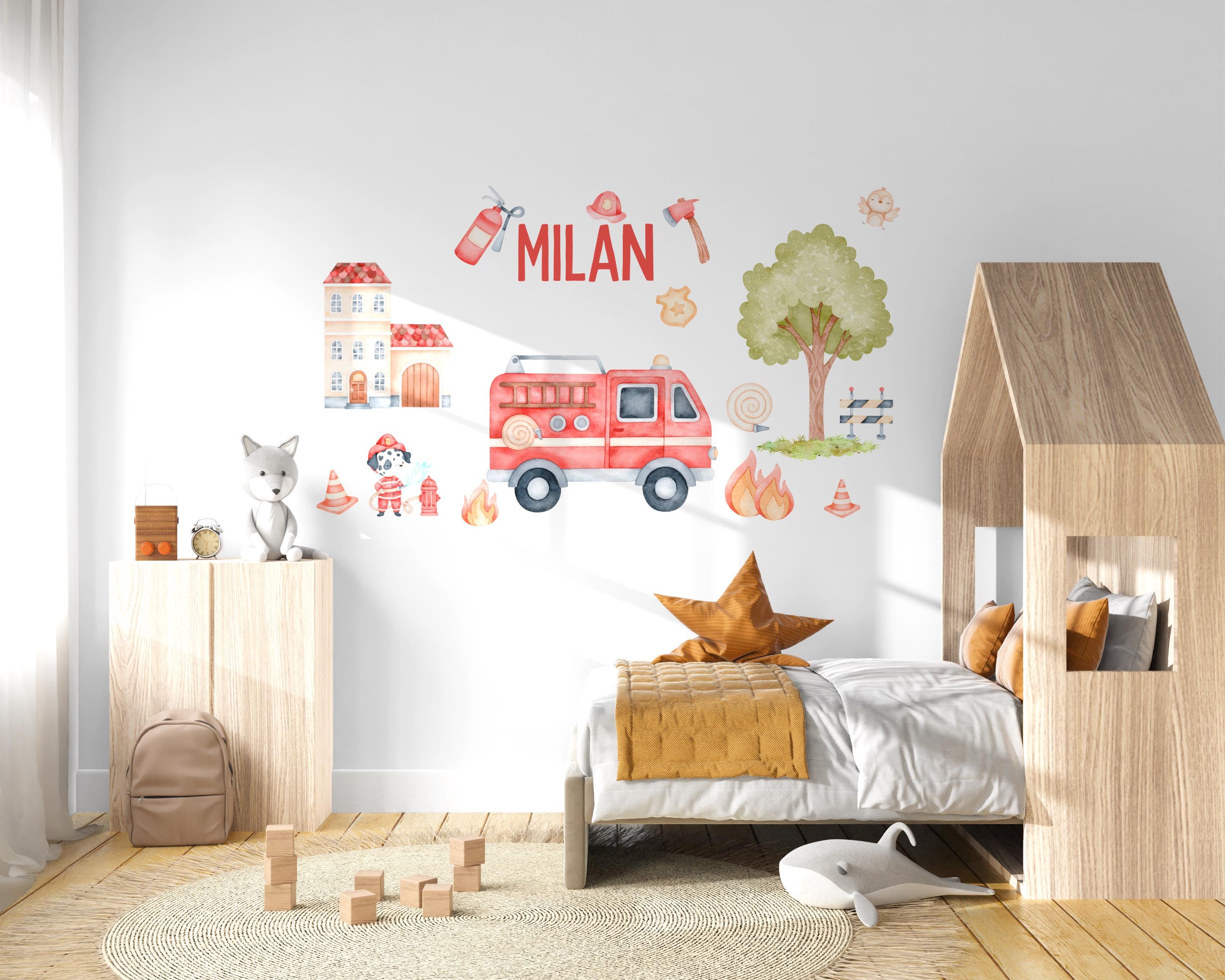 Wandtattoo Feuerwehr mit Name – Kinderzimmer Junge – Wanddeko mit Rettungsfahrzeugen – selbstklebend, ohne Raufaser