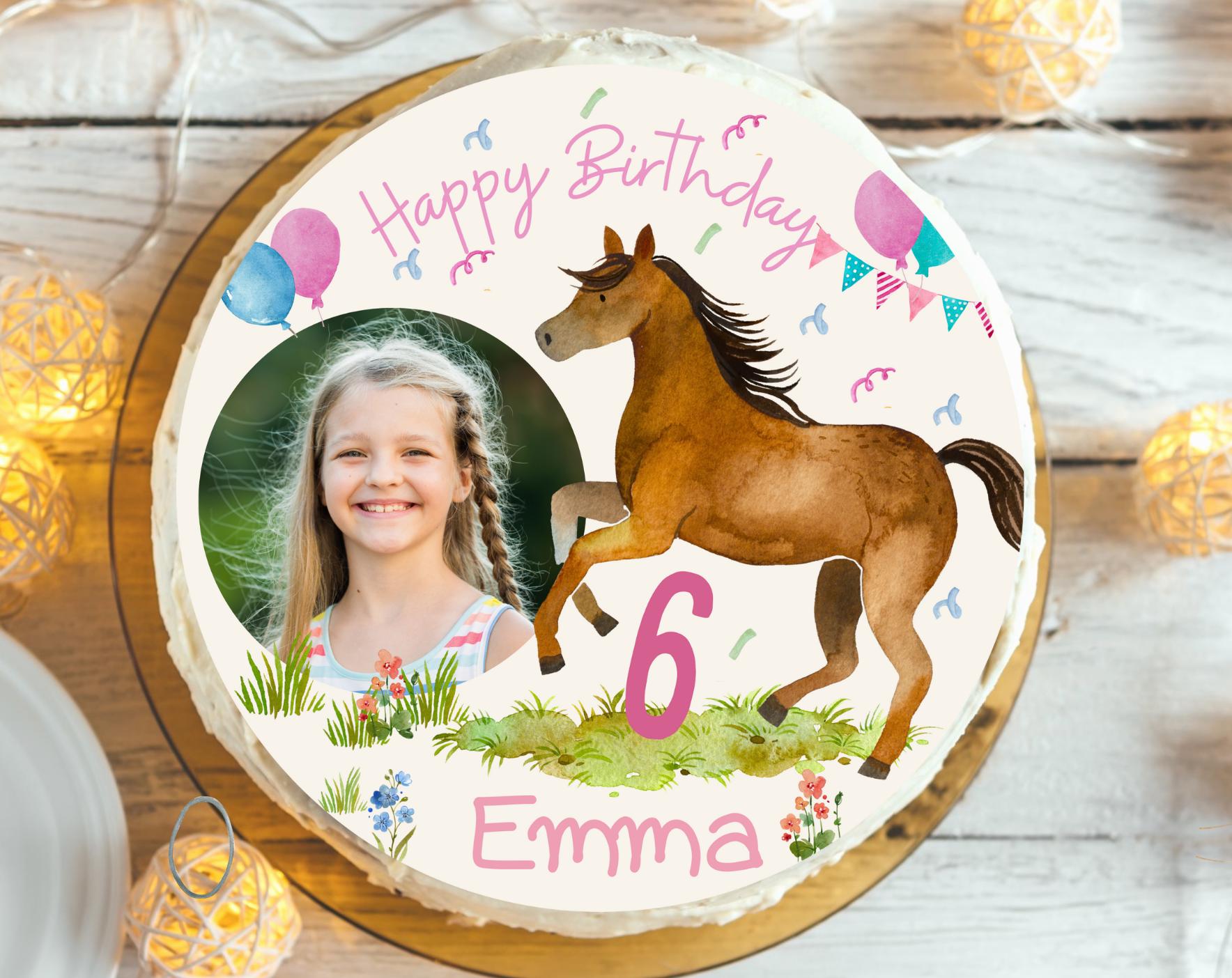 Personalisierter Fondant-Aufleger für Pferdegeburtstag – mit eigenem Foto & Name – Ø 20 cm – vegan – Party Decor