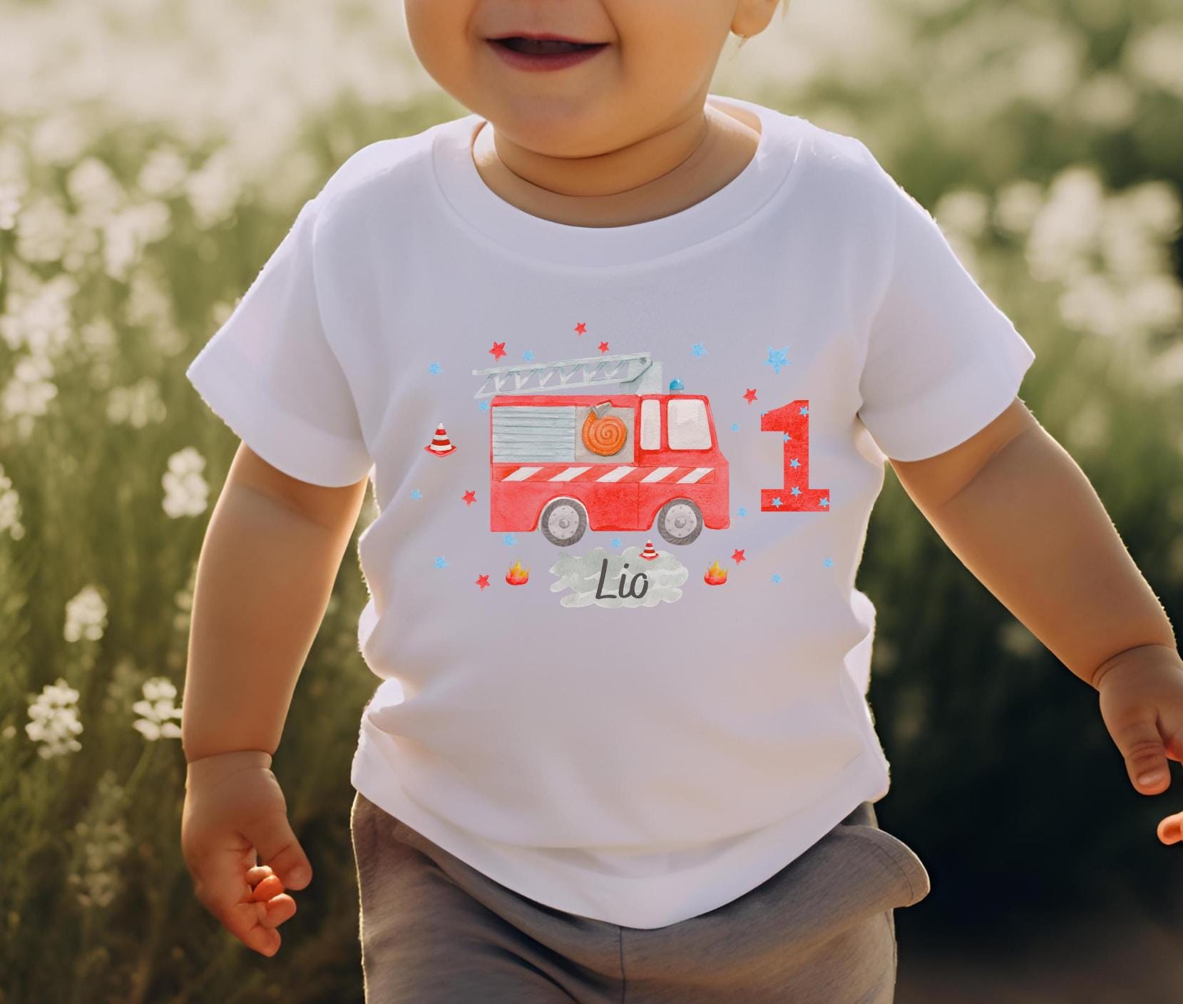 Geburtstagsshirt personalisiert Feuerwehr Rettungsfahrzeuge Feuerwehrmann – T-shirts