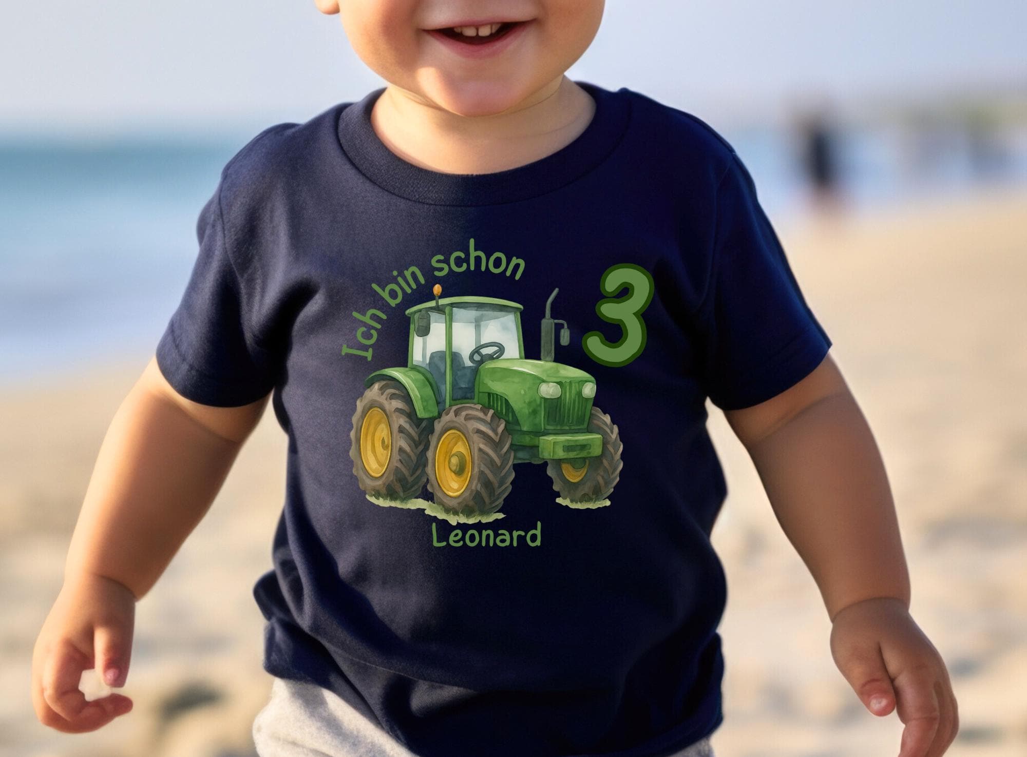 Geburtstagsshirt Traktor – „Ich bin schon…“ Shirt mit Zahl & Name – personalisiert – Aquarell-Traktor – 80–128 – Geschenk – T-shirts