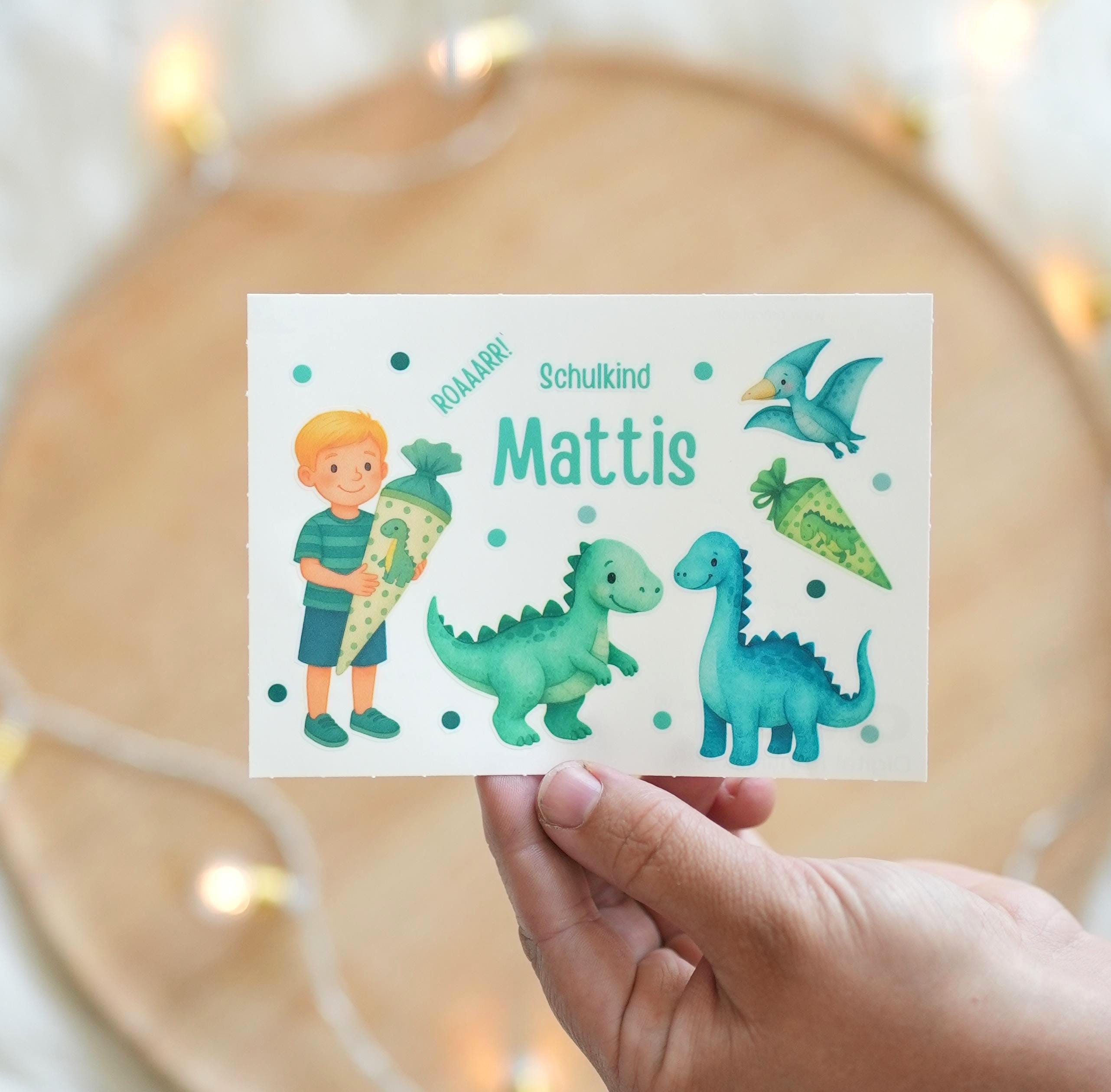 Namensaufkleber Dinosaurier – personalisierte Sticker zur Einschulung – Dino Schul – A6 Stickerbogen – wasserfest und Spühlmaschinenfest – Stickers