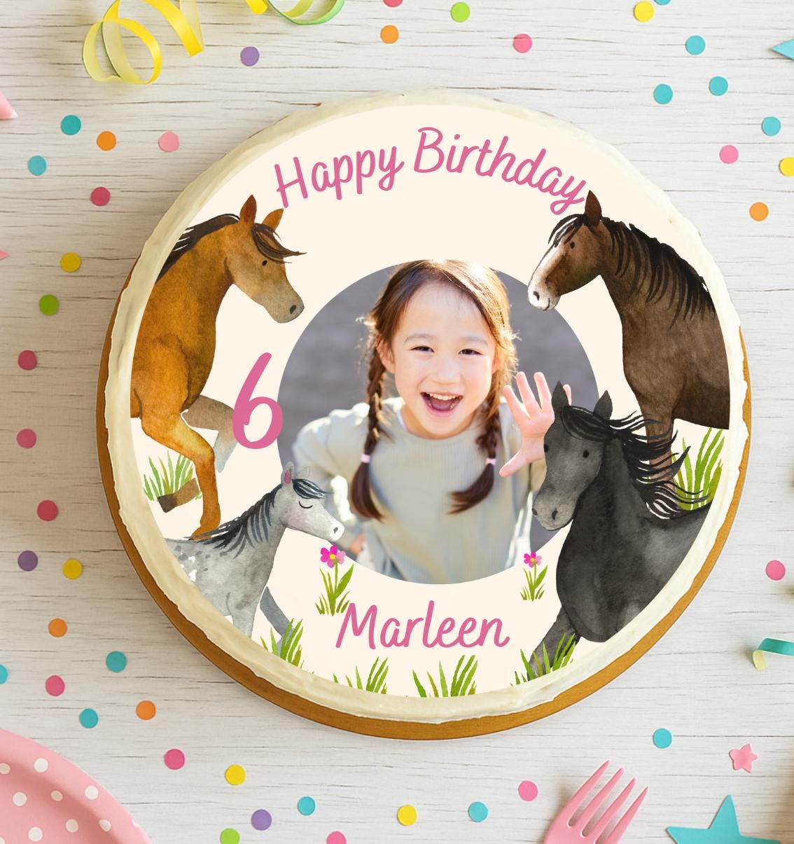 Tortenaufleger mit Foto & Pferden – personalisiert mit Name und Zahl – Fondantbild Geburtstag – ab 3 Jahren – Ø 20 cm – Party Decor
