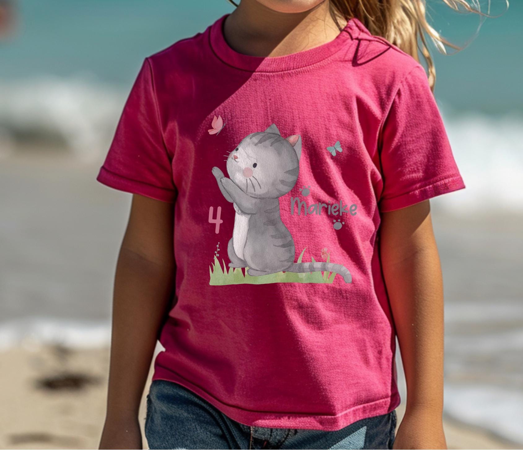 Geburtstagsshirt Katze – mit Name & Alter – personalisiert – Aquarellmotiv – Baumwolle 80–128 – Geschenk und Alltagsliebling – T-shirts