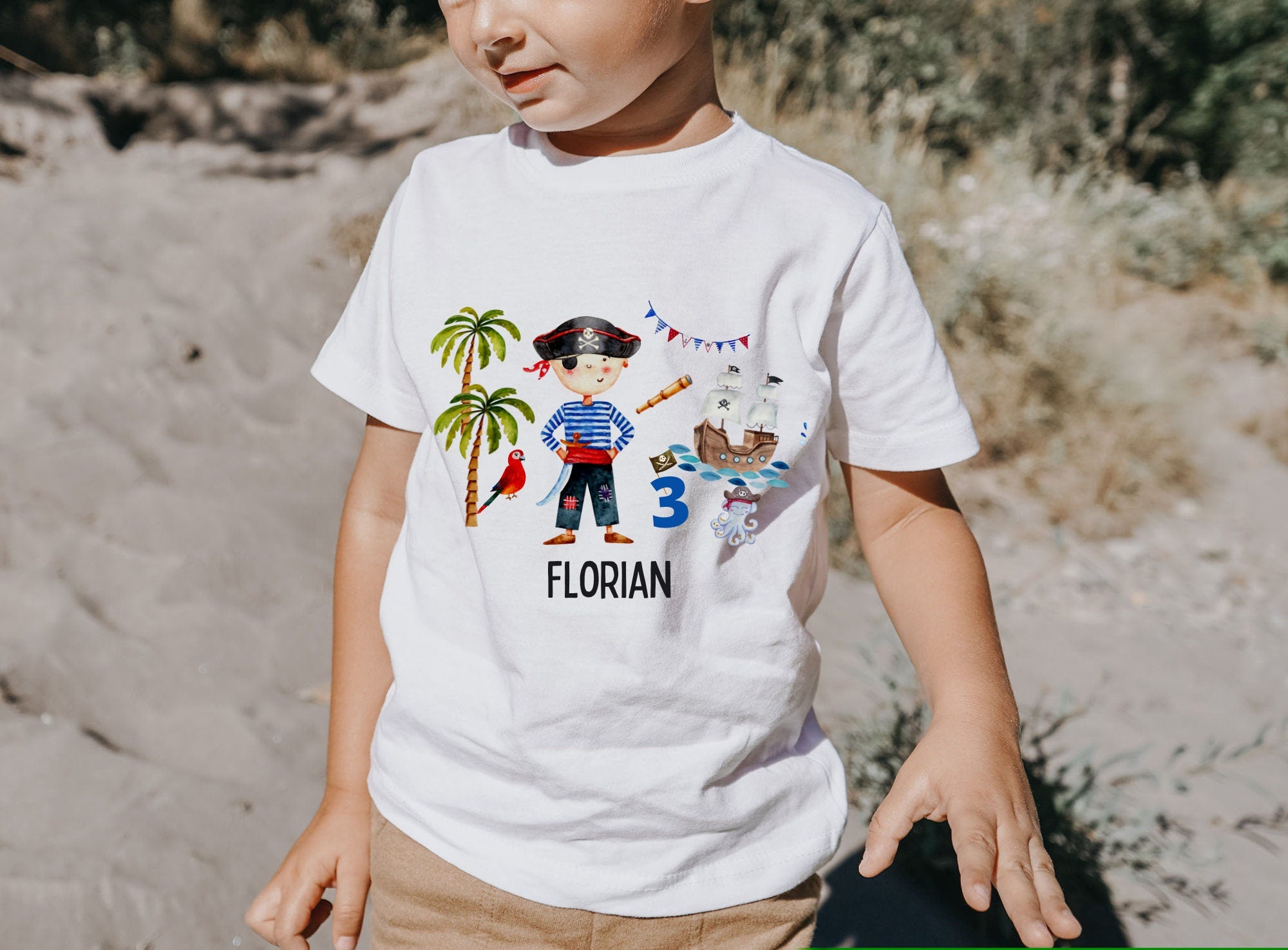 Pirat Geburtstag – personalisiert – geburtstag – Seeräuber Shirt mit Zahl & Namen – Piratenparty Outfit – T-shirts