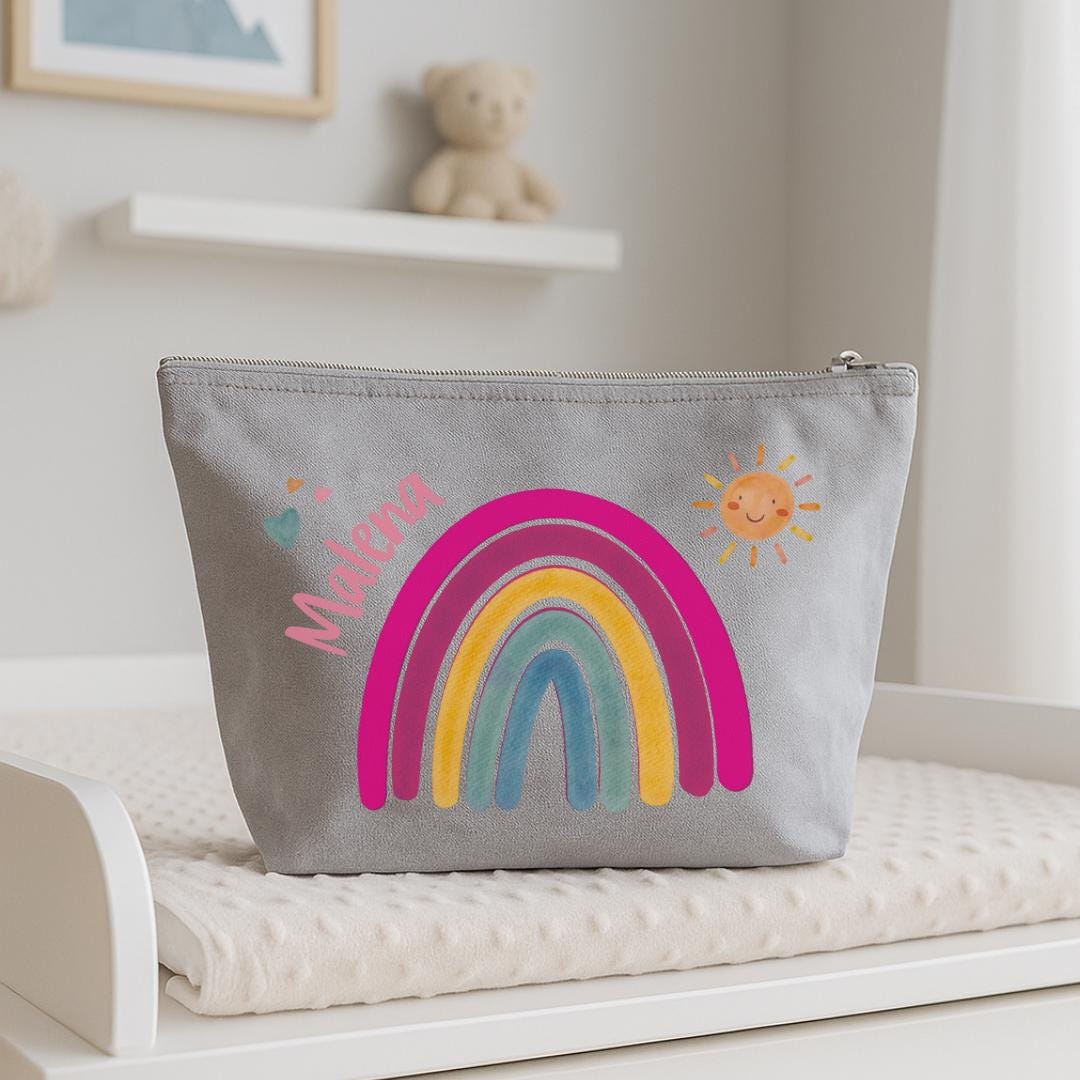 Wickeltasche mit Namen – personalisiert für Baby – Regenbogen Tasche zur Geburt – Babytasche für unterwegs – Diaper Caddies