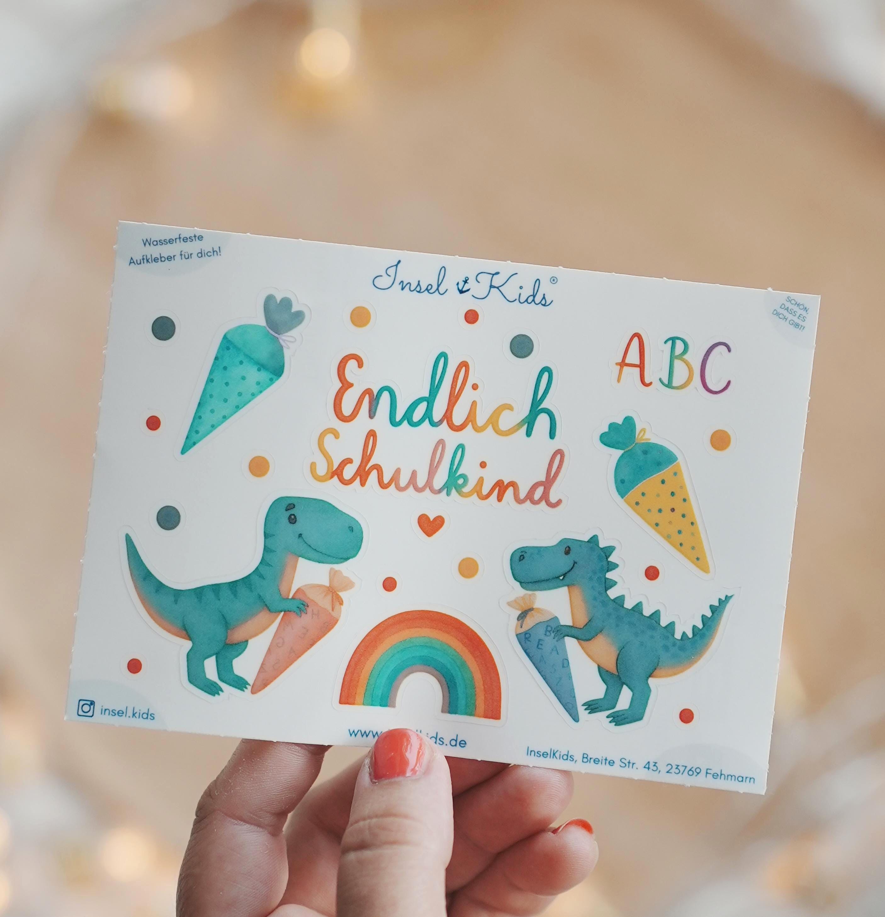 Dino Sticker zur Einschulung – wasserfest & spülmaschinenfest – für Brotdose, Trinkflasche und Schulstart – Stickers