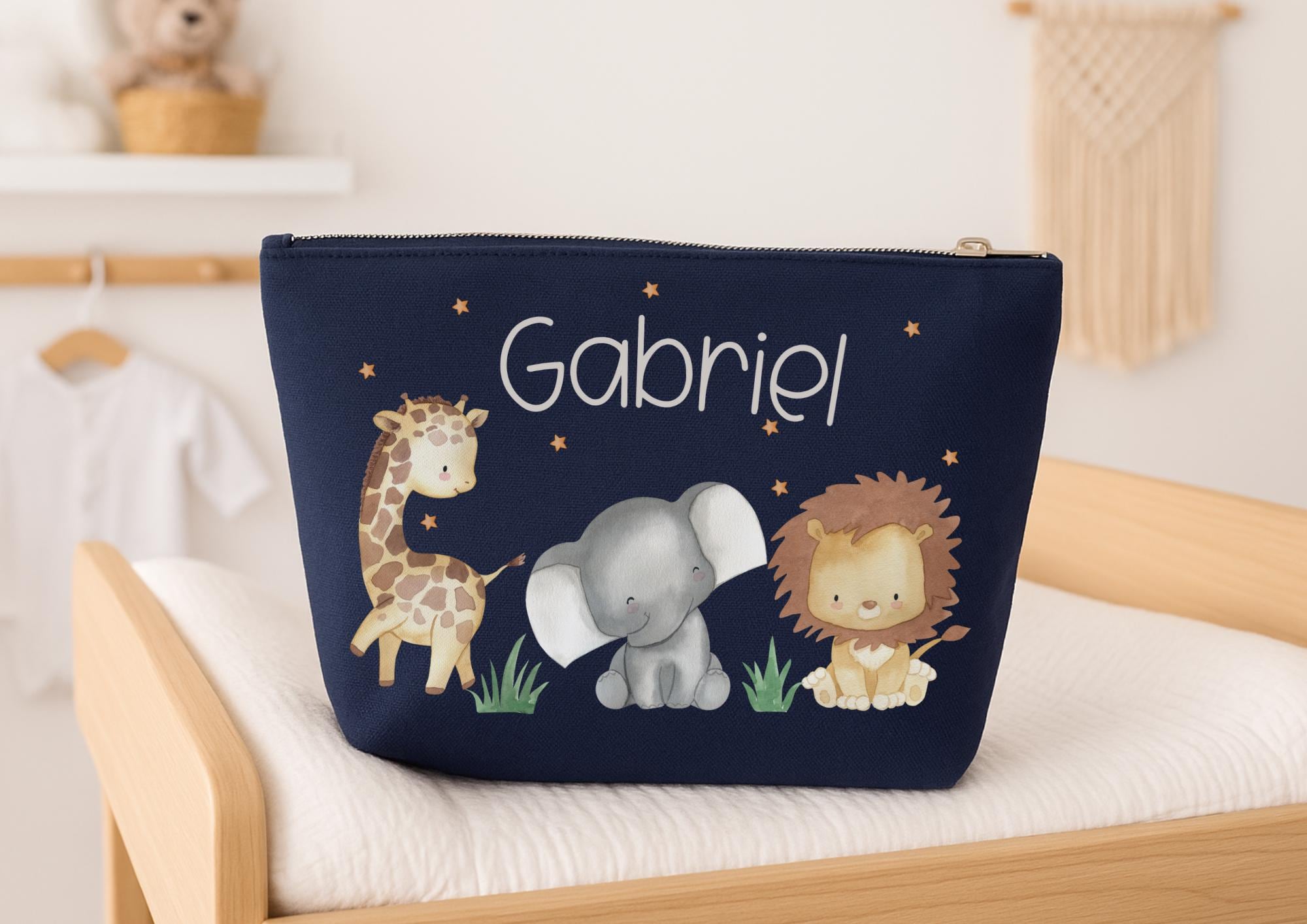 Wickeltasche mit Name – personalisierte Windeltasche Safari Tiere – Geschenk zur Geburt Baby – Babytasche Elefant, Löwe, Giraffe – Diaper Caddies