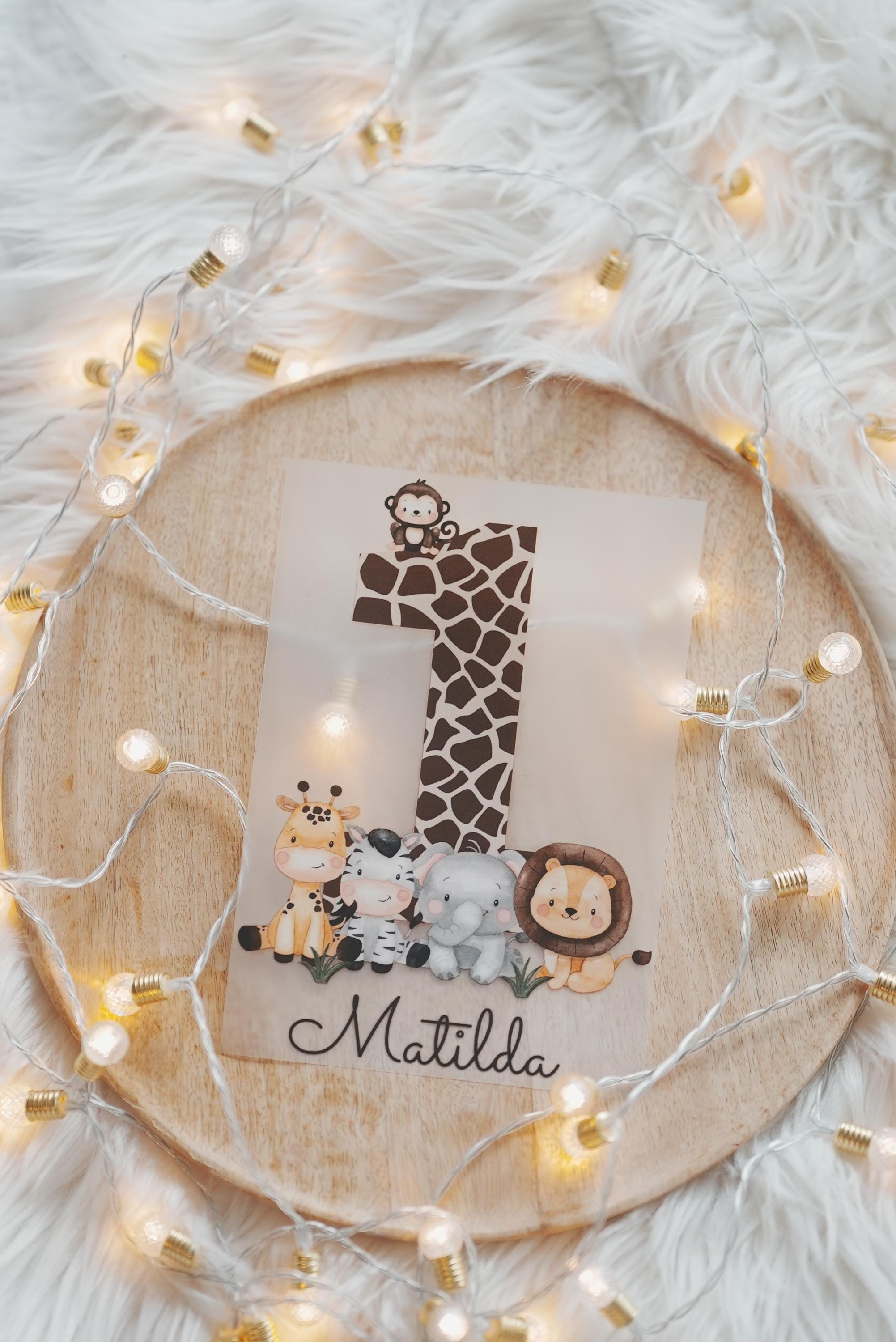 Bügelbild mit Wunschname und Alter personalisiert Dschungel Löwe Giraffe Zebra Safari Safaritiere Dschungeltiere Wild One – Appliques & Patches