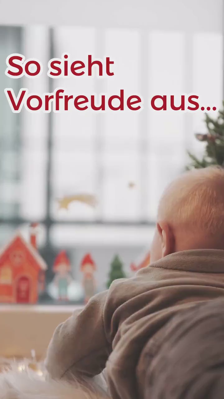 Fensterbild Weihnachten - skandinavische Häuserreihe mit Tannen – statisch haftend & wiederverwendbar – nordische Weihnachtsdeko